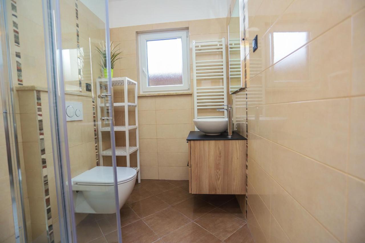 Apartments Silvano Poreč Buitenkant foto